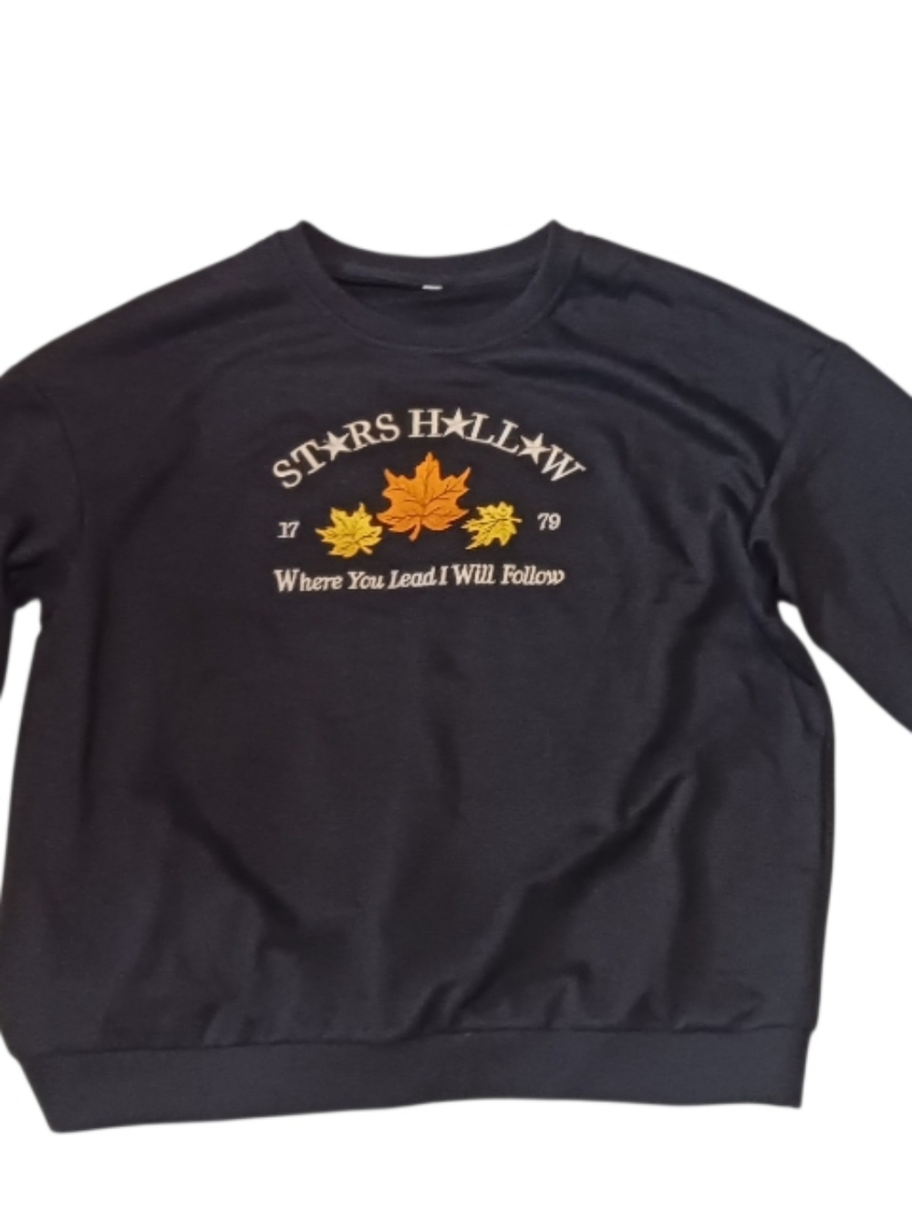 Black Crewneck Light Sweatshirt with Embroidered Autumn Leaf Graphic Women's 2XL